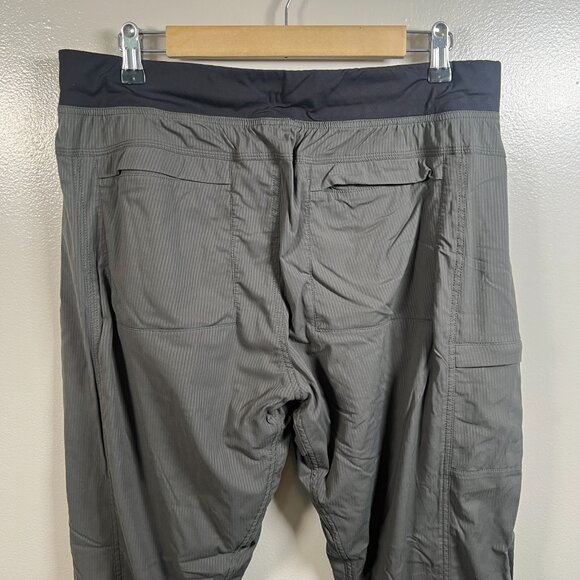 Lululemon Dance Studio Pants Mens XL Green Track Pants Run Gym Pickleball Active - Picture 9 of 10